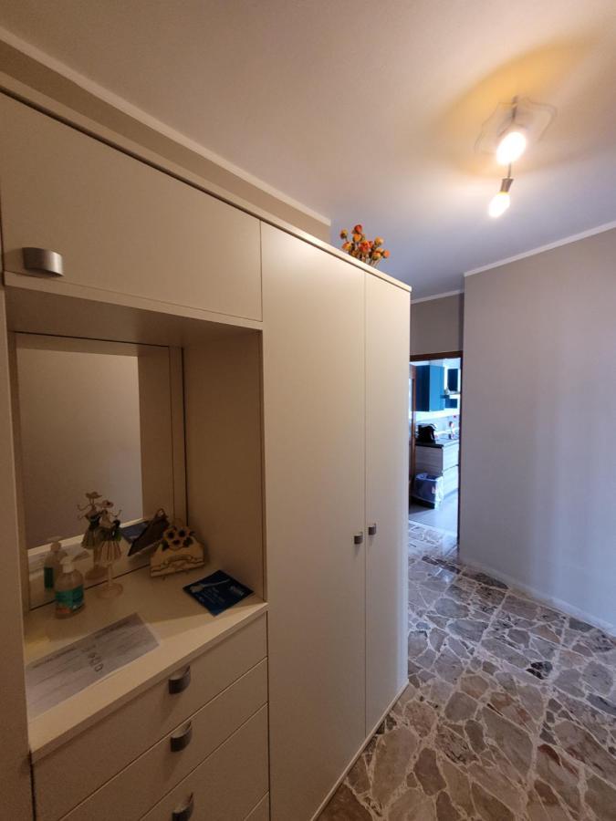 Garda Best Living Διαμέρισμα Ντεζεντσάνο ντελ Γκάρντα Εξωτερικό φωτογραφία
